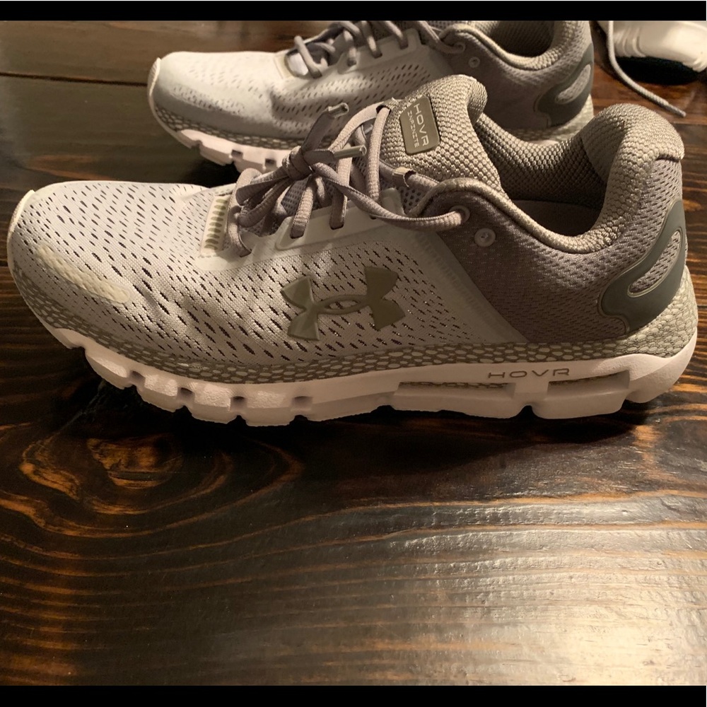 Under Armour Shoes (hover infinite) sz 12
